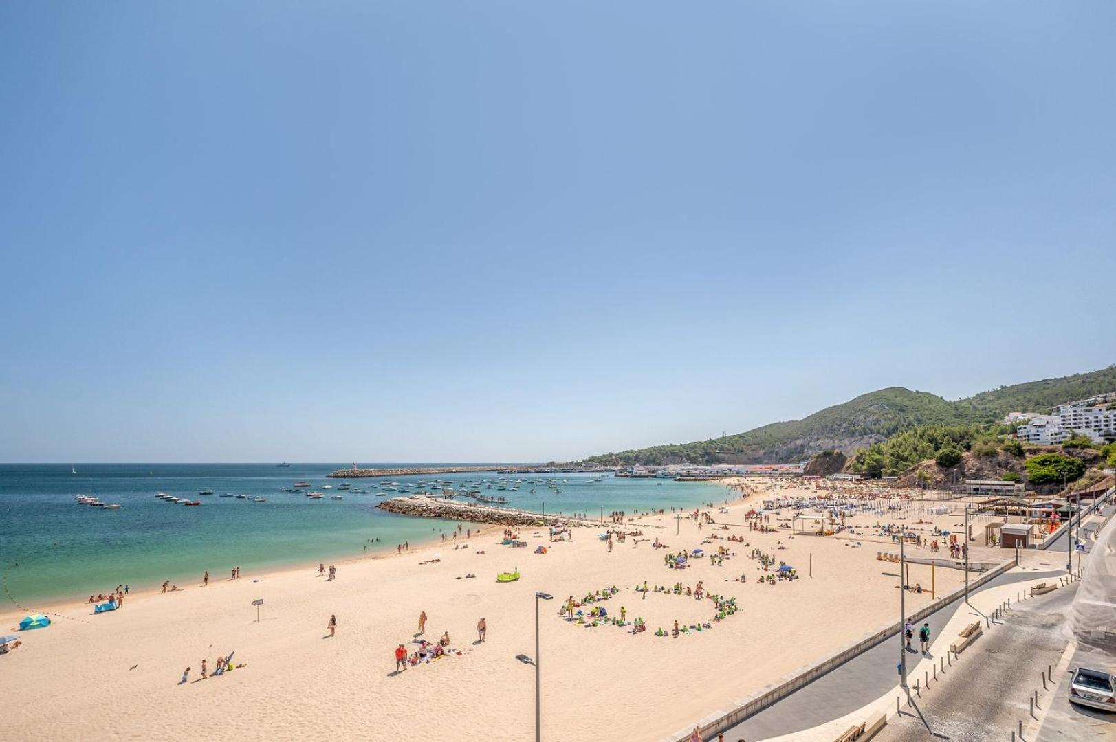 Guestready - Beachfront Naufrago'S Retreat 2 Sesimbra Kültér fotó